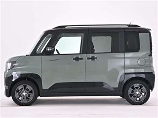 2025 MITSUBISHI DELICA MINI 660 T Premium Delimal Package 4WD photo 2