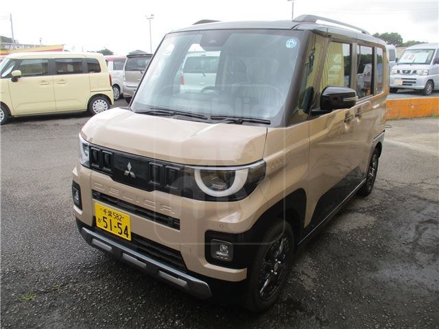 2026 MITSUBISHI DELICA MINI 660 T Premium 4WD