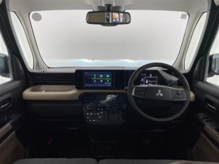 2026 MITSUBISHI DELICA MINI T Premium 4WD photo 3