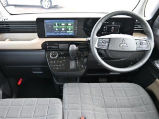 2026 MITSUBISHI DELICA MINI T Premium 4WD photo 3