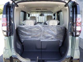 2026 MITSUBISHI DELICA MINI 4WD T Premium Deli Package photo 5