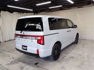 2025 MITSUBISHI DELICA D:5 2.2 Black Edition Diesel Turbo 4WD photo 5