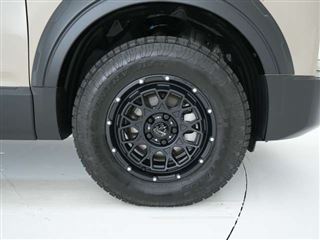 2025 MITSUBISHI DELICA D:5 2.2 P Diesel Turbo 4WD photo 3
