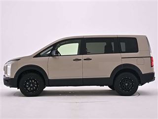 2025 MITSUBISHI DELICA D:5 2.2 P Diesel Turbo 4WD photo 2