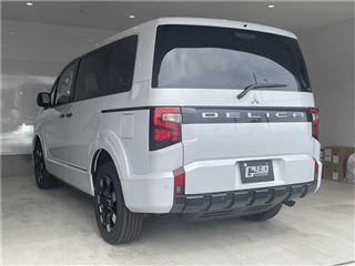 2026 MITSUBISHI DELICA D:5 P photo 2