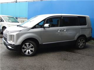 2024 MITSUBISHI DELICA D:5 P photo 2