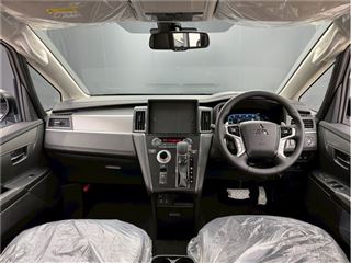 2026 MITSUBISHI DELICA D:5 P★4WD★7-seater★AVM★Navigation &amp; rear seat monitor installation package photo 3