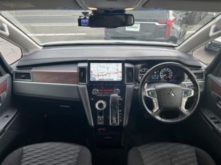 2021 MITSUBISHI DELICA D:5 P 4WD photo 3