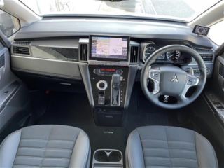 2024 MITSUBISHI DELICA D:5 Chamonix 4WD photo 3
