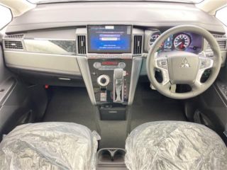 2026 MITSUBISHI DELICA D:5 Chamonix 4WD photo 3