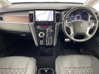 2024 MITSUBISHI DELICA D:5 P 4WD photo 3