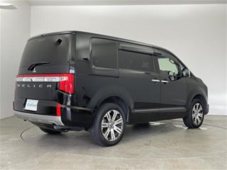 2022 MITSUBISHI DELICA D:5 P 4WD photo 3