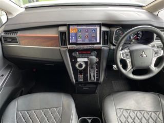 2025 MITSUBISHI DELICA D:5 P 4WD photo 4