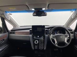 2023 MITSUBISHI DELICA D:5 P 4WD photo 4