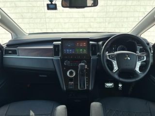 2024 MITSUBISHI DELICA D:5 P 4WD photo 4