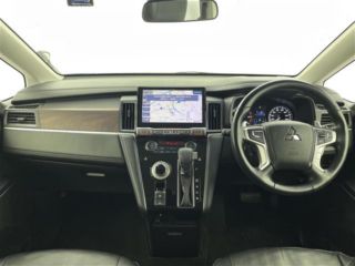 2021 MITSUBISHI DELICA D:5 G Power Package 4WD photo 3