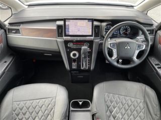 2024 MITSUBISHI DELICA D:5 P 4WD photo 3