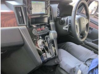 2023 MITSUBISHI DELICA D:5 G Power Package 4WD photo 3