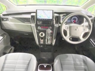 2025 MITSUBISHI DELICA D:5 Chamonix photo 2