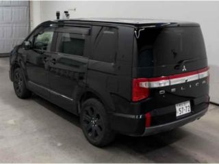 2025 MITSUBISHI DELICA D:5 Chamonix 4WD photo 2