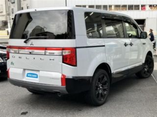 2024 MITSUBISHI DELICA D:5 4WD Chamonix photo 3