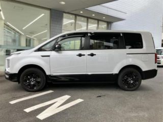 2024 MITSUBISHI DELICA D:5 4WD Chamonix photo 2