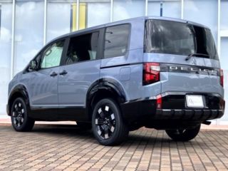 2026 MITSUBISHI DELICA D:5 P photo 2