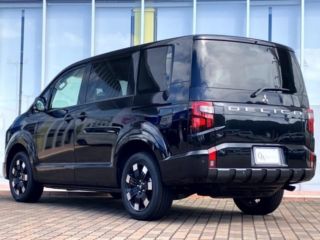 2026 MITSUBISHI DELICA D:5 P photo 2