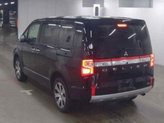 2021 MITSUBISHI DELICA D:5 P photo 2
