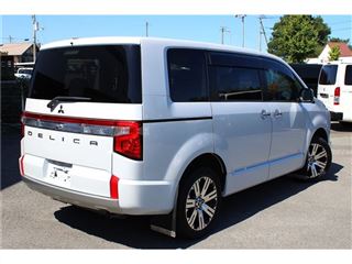 2022 MITSUBISHI DELICA D:5 P7-seater 4WD photo 3