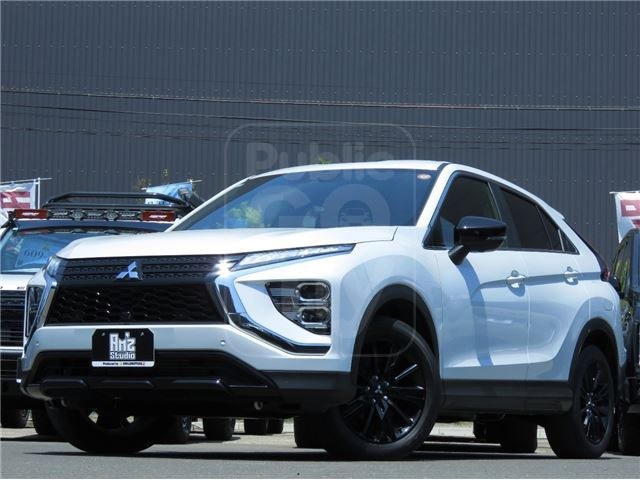 2024 MITSUBISHI ECLIPSE CROSS Black Edition Turbo / Smartphone-compatible navigation / 360° camera