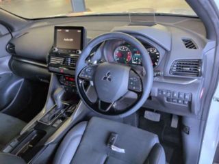 2023 MITSUBISHI ECLIPSE CROSS Black Edition photo 3