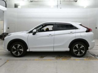 2024 MITSUBISHI ECLIPSE CROSS P photo 4