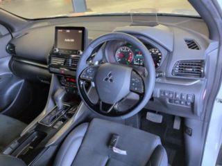 2023 MITSUBISHI ECLIPSE CROSS Black Edition photo 3