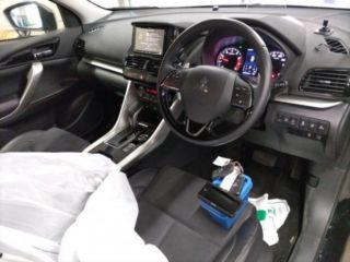2021 MITSUBISHI ECLIPSE CROSS G Plus Package 4WD photo 3