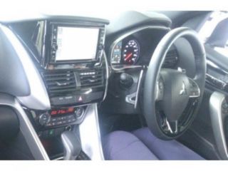 2023 MITSUBISHI ECLIPSE CROSS P 4WD photo 3