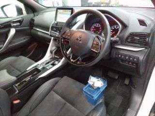 2025 MITSUBISHI ECLIPSE CROSS P photo 3