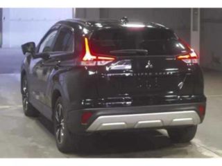 2023 MITSUBISHI ECLIPSE CROSS P 4WD photo 2
