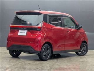 2022 NISSAN SAKURA G One Owner NC 9-inch Navigation Around View Seat Heater photo 2
