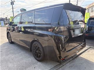 2026 NISSAN ELGRAND G e-4ORCE 4WD photo 3