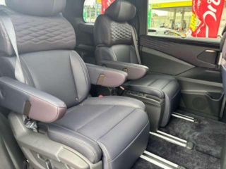 2026 NISSAN ELGRAND 1.5G e-4ORCE 4WD photo 4