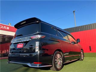 2021 NISSAN ELGRAND Autech ★ Genuine navigation system, A-view camera, dual power sliding doors, and genuine leather seats photo 5