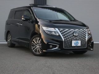 2021 NISSAN ELGRAND VIP 3-row vehicle, black leather seats