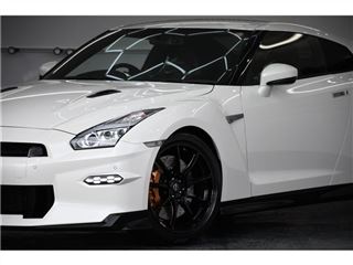 2024 NISSAN GT-R Track Edition photo 2