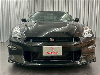 2024 NISSAN GT-R Black Edition photo 2