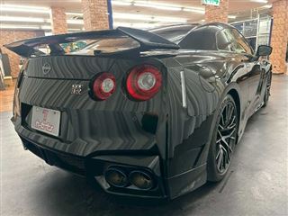 2024 NISSAN GT-R Black Edition photo 5