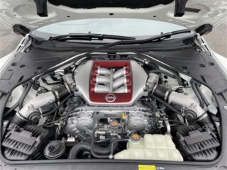 2024 NISSAN GT-R Pure Edition 4WD photo 3