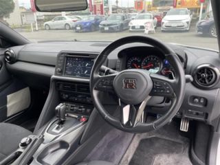 2024 NISSAN GT-R Pure Edition 4WD photo 4