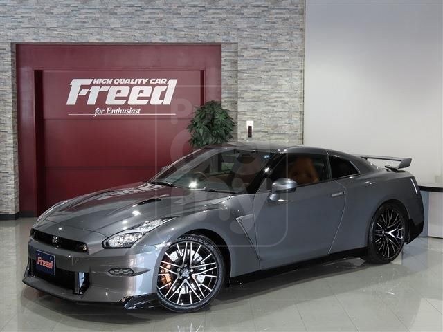 2025 NISSAN GT-R 3.8 Premium edition