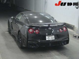 2024 NISSAN GT-R Premium Edition 4WD photo 2